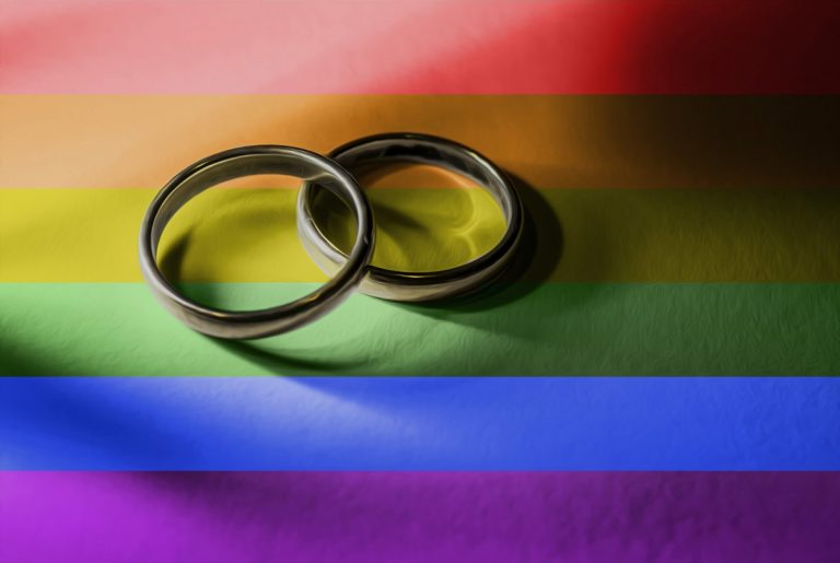 Tribunal Supremo indio se niega a pronunciarse sobre matrimonio gay