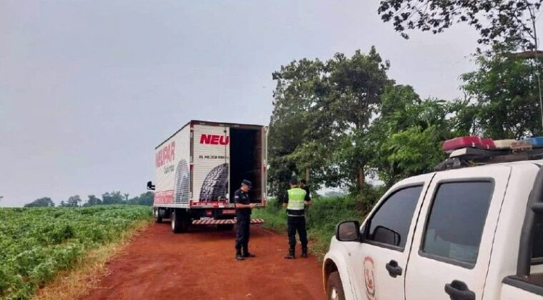 En asalto tipo comando, roban más de 200 neumáticos en Itapúa