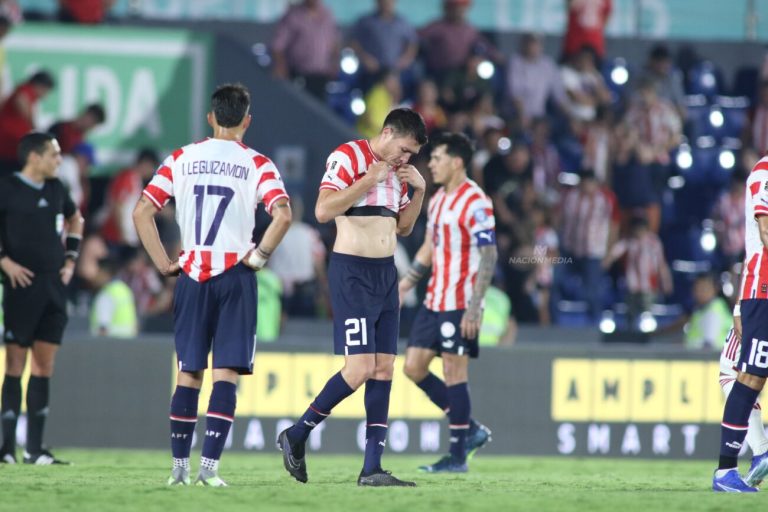 Paraguay cierra el 2023 fuera del Top 50 del ranking FIFA