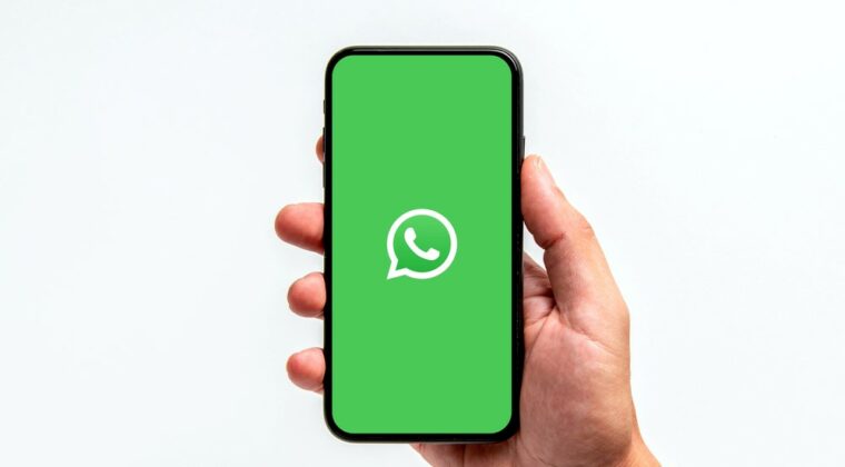 La inteligencia artificial, cada vez más cerca de WhatsApp: se filtra el nuevo “botón”