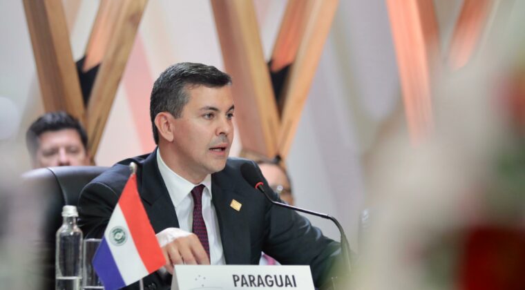 Paraguay asumió presidencia pro tempore del Mercosur, Peña reclamó libre navegación